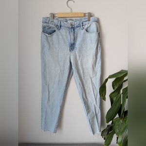 Good American Size 8 high waist raw hem ankle length light denim jeans